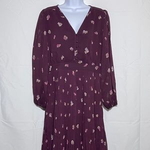 Ann Taylor Floral Pleated Purple Dress Size 4